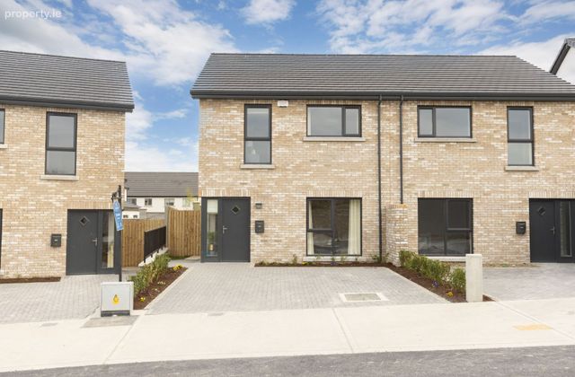3 Bedroom End Of Terrace, Raynoldstown Village, Dundalk, Co. Louth - Click to view photos