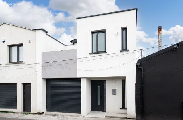 The Mews, 123 Drimnagh Road, Drimnagh, Dublin 12 - Click to view photos