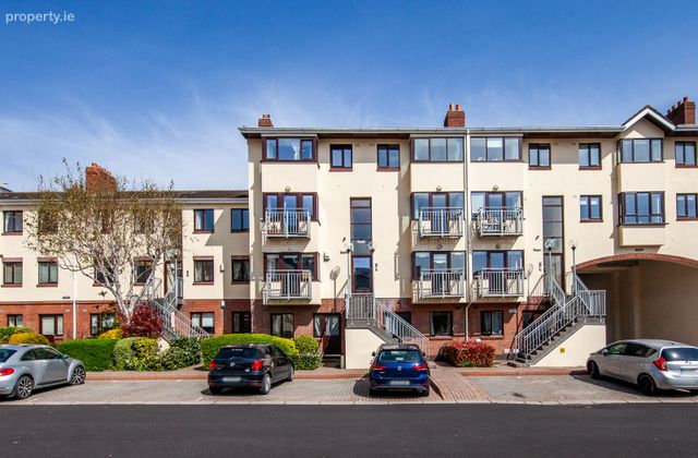 19 Shelbourne Village, Ringsend Road, Dublin 4 - Click to view photos