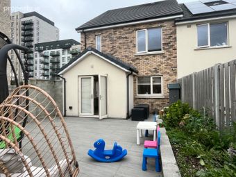 Rathborne Boulevard, Dublin 15, Royal Canal Park, Dublin 15 - Image 2