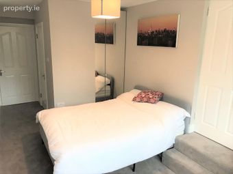 23 Woodbine Park, Booterstown, Co. Dublin - Image 3