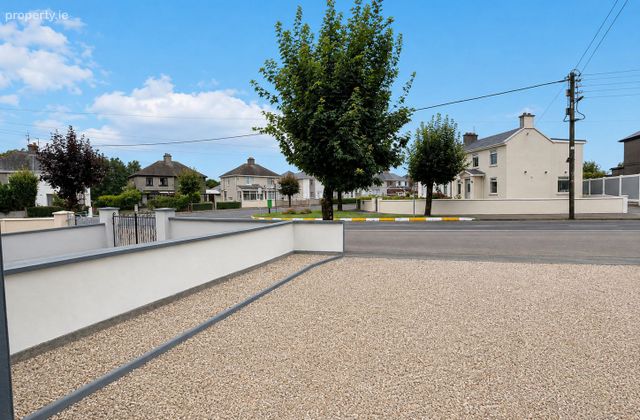 70 Toberjarlath Road, Tuam, Co. Galway - Click to view photos