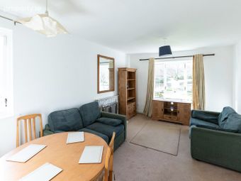 Apartment 40, The Castlelands, Castleside Drive, Churchtown, Dublin 14 - Image 4