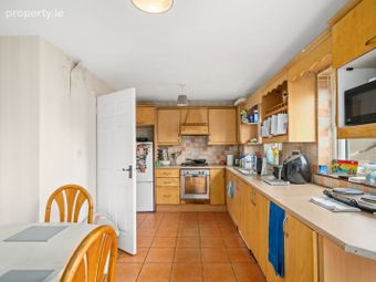 14 Foxdene Drive, Lucan, Clondalkin, Dublin 22 - Image 5