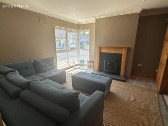 6 Croke Gardens, Thurles, Thurles, Co. Tipperary - Image 3