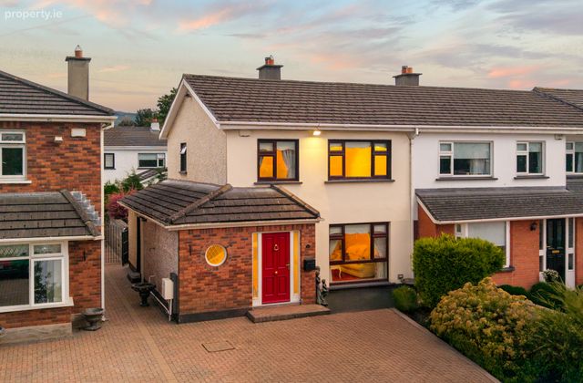 32 Delaford Drive, Knocklyon, Dublin 16, Knocklyon, Dublin 16 - Click to view photos