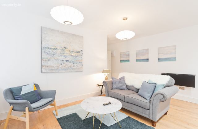 31 Merrion Square Manor, Dublin 2 - Click to view photos