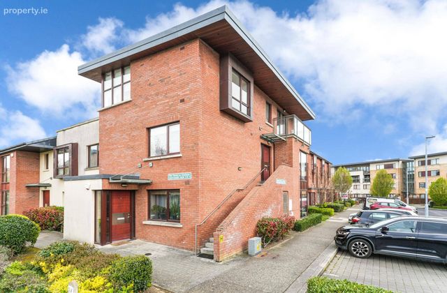 1 Castlegate Grange, Adamstown, Co. Dublin, Adamstown, Co. Dublin - Click to view photos