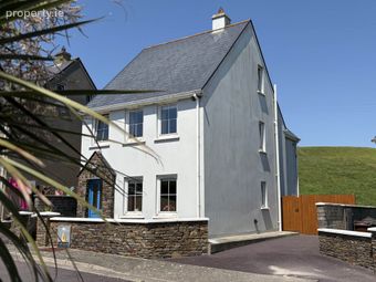 8 Ceol Na Mara, Owenahincha, Rosscarbery, Co. Cork, Rosscarbery, Co. Cork