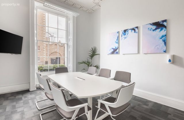 2 Pembroke House, 28-32, Upper Pembroke Street, Dublin 2, Dublin 2 - Click to view photos