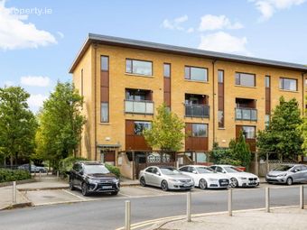 20 Castlegate Way, Adamstown Castle, Lucan, Co. Dublin, Lucan, Co. Dublin - Image 3