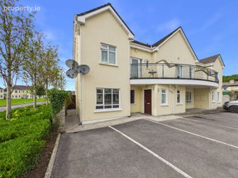 12 Sl&iacute; An Chlair&iacute;n, Athenry, Co. Galway - Image 2
