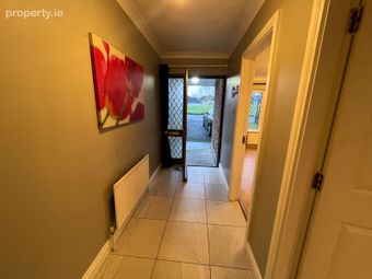 19 Hawthorn Close, Ballinasloe, Ballinasloe, Co. Galway - Image 4