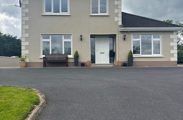 Gartinardress, Killeshandra, Crossdoney, Co. Cavan - Click to view photos