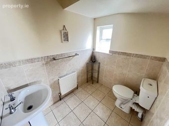 12 College Woods, Balla, Castlebar, Co. Mayo, Balla, Co. Mayo - Image 5