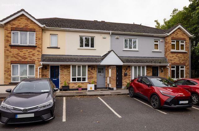 24 Castleview Green, Swords, Swords, Co. Dublin - Click to view photos