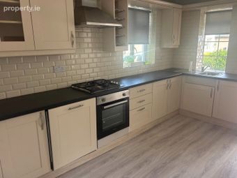 15 Ennel Park, Dublin 5, Artane, Dublin 5 - Image 2