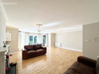 Apartment 23, The Slade, Tassagard Greens, Garters Lane, Citywest, Co. Dublin - Image 5