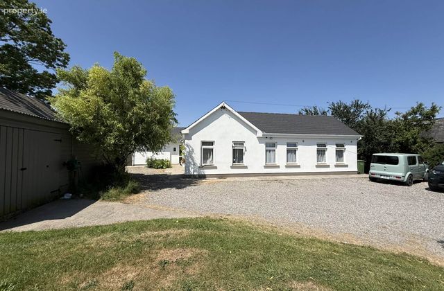 Crough, Ardfinnan, Co. Tipperary, Ardfinnan, Co. Tipperary - Click to view photos