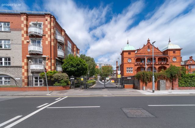 Apartment 211, The Richmond, Smithfield, Dublin 7 - Click to view photos