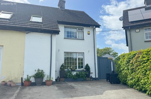 8 Beechville, Athlone, Athlone, Co. Westmeath - Click to view photos