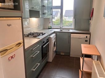 Apartment 13, Newtown Court, Eaton Brae, Dublin 14, Rathgar, Dublin 6 - Image 2