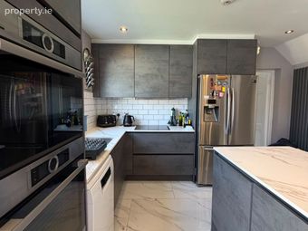 Carraroe, 123 Glenvara Park, Firhouse, Dublin 24 - Image 3