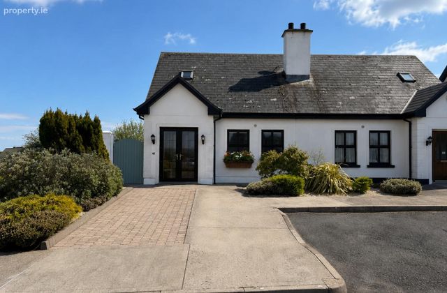 42 Glencarra, Knock, Knock, Co. Mayo - Click to view photos