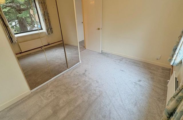 Apartment 51, The Elms, Mount Merrion Avenue, Stillorgan, Co. Dublin - Click to view photos