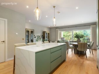 Woodlands Grove , Blackrock, Co. Dublin - Image 3