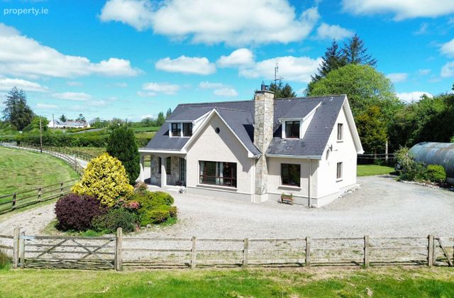 Warren Bank, Kilross, Stranorlar, Stranorlar, Co. Donegal - Click to view photos