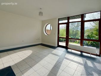 Apartment 1, Riverbank House, Kilkenny, Co. Kilkenny - Image 4