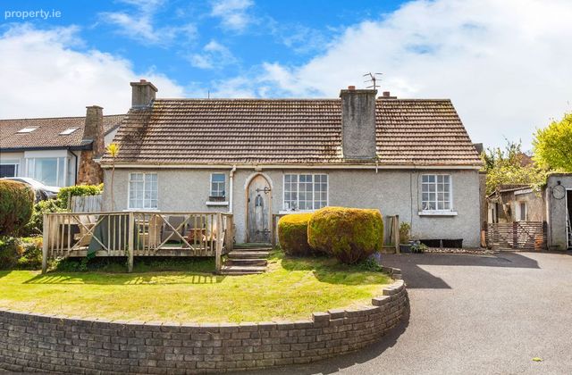 Auverne, Thormanby Road, Howth, Dublin 13 - Click to view photos