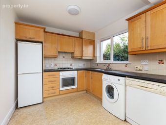 23 Hansted Park, Lucan, Co.dublin, Lucan, Co. Dublin - Image 5