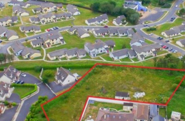 Old Crobally Road , Tramore, Tramore, Co. Waterford - Click to view photos