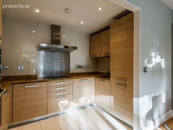 Hsq, St. Johns Rd West, Kilmainham, Dublin 8 - Image 5