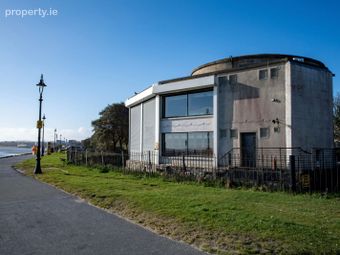Martello Tower, Strand Road, Sandymount, Dublin 4 - Image 4