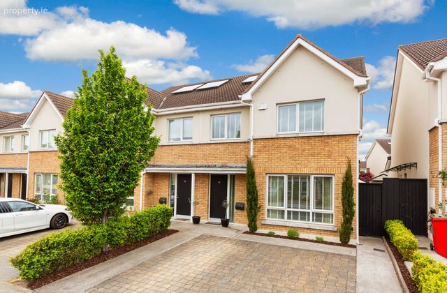 16 Diswellstown View, Castleknock, Dublin 15, Castleknock, Dublin 15 - Click to view photos