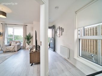 8 Graydon Way, Newcastle, Co. Dublin - Image 2