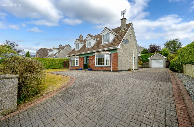 21 Nova Court, Ballea Road, Carrigaline, Co. Cork - Click to view photos