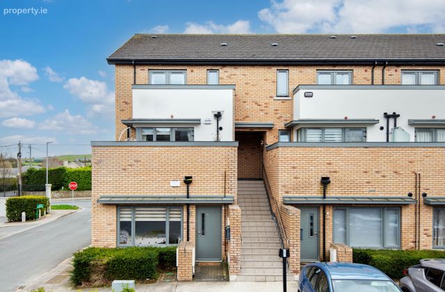 16 Willow Glen, Carrickmines, Dublin 18 - Click to view photos