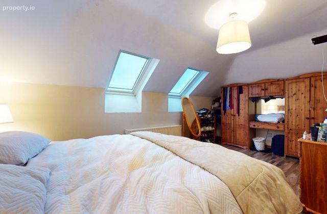 Swords Road, Corballis, Swords, Co. Dublin - Click to view photos
