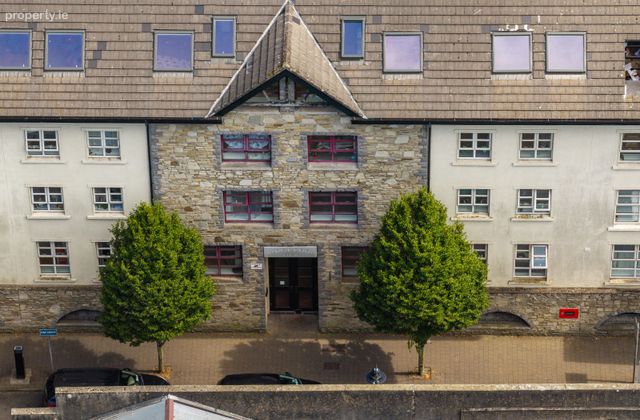 Apartment 402, Ridgepool View, Barret Street, Ballina, Co. Mayo - Click to view photos