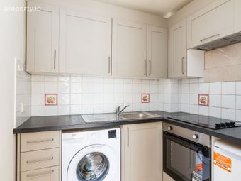 11 Temple Hall, 128-131 Parnell Street, Dublin 1, Dublin 1 - Image 4