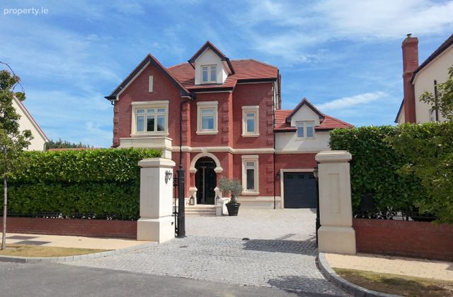 12 Streamstown Wood, Streamstown, Malahide, Co. Dublin - Click to view photos