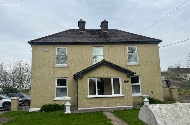 Ronnoco House, Newberry, Drommahane, Mallow, Co. Cork - Click to view photos