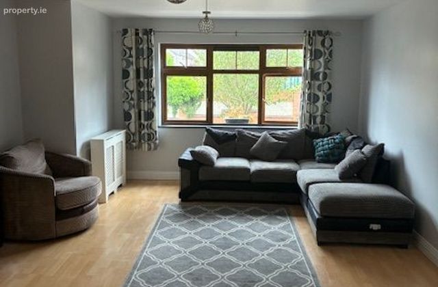 Cluain Caoin Apartments, Cluain Caoin, Borrisokane Road, Nenagh, Co. Tipperary - Click to view photos