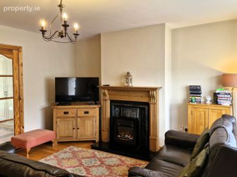 8 Sunnyhill Grove, Kenmare, Kenmare, Co. Kerry - Image 2