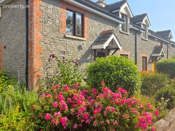 Duplex Townhouse, Renville Village, Rinville, Co. Galway