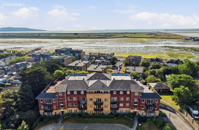 Apartment 6, Pintail House, Redcourt Oaks, Clontarf, Dublin 3 - Click to view photos
